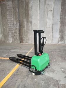 0.5ton 500kg 1300mm Lead Acid Battery Semi Electric Self-loading Stacker - Product Image 5