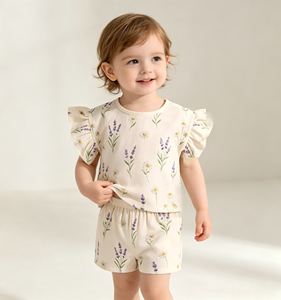 Completo Estivo per Bambine con Collo Rifinito, Resistente allo Sbiadimento e Antirestringimento, Morbido al Tatto, Maniche Corte e Pantaloncini, per Casa e Gioco Quotidiano - Product Image 2