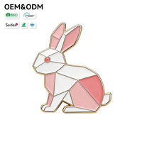 Maßgefertigtes Geometrisches Hasen-Souvenir-Abzeichen aus Zinklegierung mit Emaille-Pin OEM ODM Niedliches Tier-Accessoire für Ostergeschenke Origami-Häschen-Abzeichen
