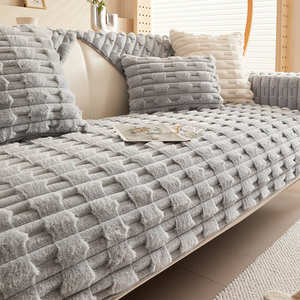 Protector de Sofá de Lujo para Mascotas de Felpa de Conejo Cálida para Invierno, Cubierta Súper Suave y Antideslizante con Característica Transpirable para Perros y Gatos - Product Image 4