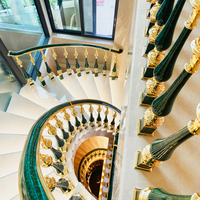Modernes Europäisches U-förmiges Aluminium-Glas-Geländer Rostbeständiges Villen-Treppengeländer-Design Einfache Installation Meixi Treppen
