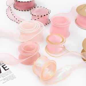 Fabricant Vente en gros 4cm Symphony Fishtail ruban de fil nacré pour décorations florales de Noël Boutique de matériaux floraux - Product Image 2