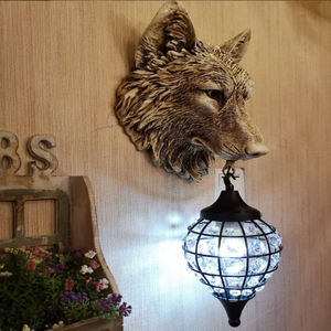 Lámpara de Pared Decorativa de Resina con Motivo de Lobo, Lámpara de Pared para Sala de Estar, Dormitorio, Estudio, Estilo Nórdico Retro - Product Image 3