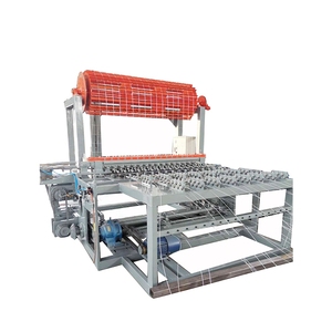 Machine de soudure de grillage de Veld Span JUNAO pour la haute sécurité commandée par PLC de ferme de bétail et de barrière de prairie fabriquée en Chine - Product Image 3