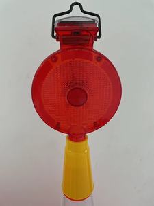 Giao Thông Thông Minh Xây Dựng Nhấp Nháy Màu Vàng Cầm Tay Ánh Sáng Thanh Năng Lượng Mặt Trời Powered <span class=keywords><strong>LED</strong></span> Rào Cản Hình Nón Cảnh Báo Ánh Sáng - Product Image 2