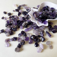 Cristaux en gros, en vrac, polis et roulés, gravier de quartz naturel et éclats de pierre concassée pour la décoration DIY de la maison et des fêtes