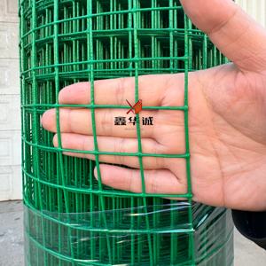 Pvc kaplı tavuk kafesi kaynaklı tel örgü/galvanizli kaynaklı tel örgü ruloları - Product Image 4