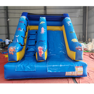 Château gonflable miniature bleu monde sous-marin avec toboggan pour enfants - Utilisation à domicile et à l'école Intérieur/extérieur Humide et sec - Product Image 1