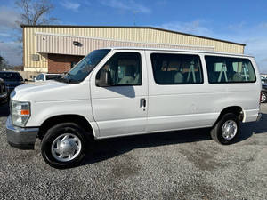 <span class=keywords><strong>Ford</strong></span> E-Series E-350 SD XLT 3 porte <span class=keywords><strong>Van</strong></span> del <span class=keywords><strong>2013</strong></span> usato, sedili in pelle, guida a sinistra, Euro III, tetto apribile, fari a LED, telecamera posteriore, 8 airbag - Product Image 6