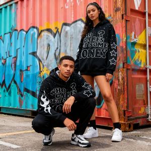 Fabricante de Ropa: Sudadera con Capucha Oversize de Invierno Personalizada con Cremallera, Estampado de Pedrería, Apliques, Hombros Caídos, Corte Cuadrado y Unisex - Product Image 2