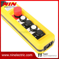 XAC-A4713 Étanche hoist bouton-poussoir contrôle direct à boutons d'arrêt d'urgence