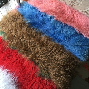 Tissu en fourrure de mouton mongol à <span class=keywords><strong>poils</strong></span> <span class=keywords><strong>longs</strong></span> et bouclés pour la sellerie automobile - Product Image 2