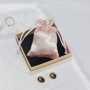 Bolsa de Embalaje Pequeña con Logotipo Personalizado para Pelucas, Bolsas de Regalo de Lujo, Bolsa de Satén con Cordón para Joyería - Product Image 3