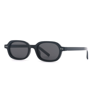 Three Little Hippos Gafas de sol retro ovaladas con montura pequeña, protección UV, unisex, para hombres y mujeres - Product Image 3