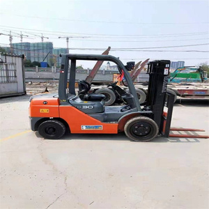 יפן מקורי 3ton מלגזה משמש <span class=keywords><strong>toyota</strong></span> מלגזה fd30 להרים גובה 3m מצב טוב מחיר זול המשמש <span class=keywords><strong>toyota</strong></span> <span class=keywords><strong>3</strong></span> טון למכירה - Product Image 2