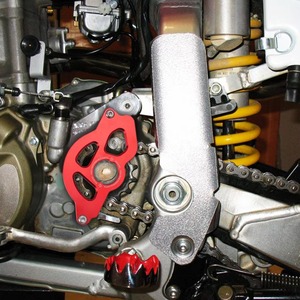 NICECNC - Piezas de Repuesto de Aluminio CNC para Motocicleta, Accesorios para <span class=keywords><strong>Honda</strong></span> XR650 XR650L XR650R <span class=keywords><strong>XR</strong></span> <span class=keywords><strong>650</strong></span> R <span class=keywords><strong>L</strong></span>, Reposapiés para Carburador - Product Image 6
