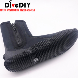 Bottes de plongée en <span class=keywords><strong>néoprène</strong></span> de 5 mm d'épaisseur pour eaux froides, avec embout et talon renforcés en caoutchouc, semelle confort intégrée, pour la pêche sous-marine et la plongée libre - Product Image 1