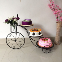 Support à gâteau de mariage en fer multicouche en forme de vélo à 3 niveaux, présentoir à desserts en métal pour fête de mariage