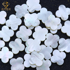 Trébol suelto madre perla 6mm/8mm/10mm/12mm/15mm Concha blanca Natural trébol de cuatro hojas piedras preciosas sueltas para la fabricación de joyas - Product Image 4