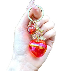 Nouveau Porte-clés Pomme en Acrylique Créatif et Artistique 2026, Pendentif de Sac Exquis et Tendance pour les Trajets Quotidien - Product Image 5