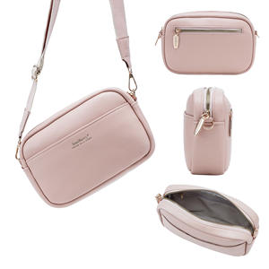 Nouveau sac bandoulière en fourrure pour homme, style haut de gamme, petit sac carré polyvalent, sac à bandoulière tendance pour téléphone - Product Image 6