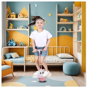 ลูกบอลกระโดด KK Balance Pogo <span class=keywords><strong>Ball</strong></span> พร้อมที่จับสำหรับเด็ก ของเล่นลูกบอลกระโดดมีไฟ LED สีสันสดใส รูปทรงแพนด้า ของเล่นเด้งดึ๋งแสนสนุก - Product Image 3