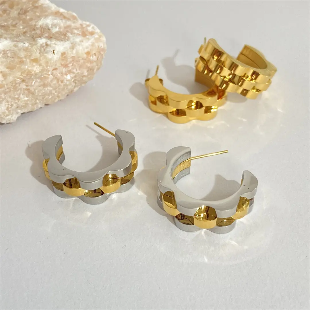 Stainless Ear rings Women Gold Earring Trendy Designs Popular Brands Wholesale Designer Inspired Earrings
