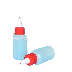 ขวดพลาสติกทรงกลม 60 มล. ยี่ห้อชุนเฉิง ฝาสีแดง สำหรับบรรจุภัณฑ์ดัดผม - Product Image 1