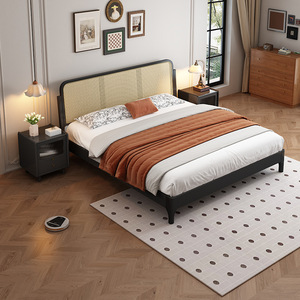 Letto Matrimoniale in Legno Massello Stile Francese Retrò Mid-Century Moderno Semplice Lusso Leggero Nordico 1.8m con Spazio di Stoccaggio e Imbottitura Morbida - Product Image 1