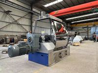 Nouvelle ligne de traitement des grains Juyongfeng 12 tonnes/h avec mélangeur à arbre unique en acier inoxydable, broyeur pour bétail et équipement de production de poudre, garantie 2 ans