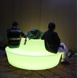 Chaises d'attente de loisirs en plastique vert <span class=keywords><strong>pour</strong></span> l'extérieur Arbre lumineux <span class=keywords><strong>Piscine</strong></span> Centres commerciaux Jardin Scenic Spots Fleur <span class=keywords><strong>Piscine</strong></span> Tabourets - Product Image 5