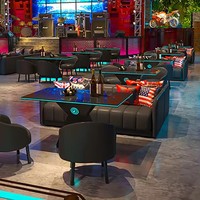 Iluminado Light up Bar Nightclub Muebles Set Personalizado Cuero U L Forma Sofá Cabina Asientos Dance Disco Pub Led Mesa Silla