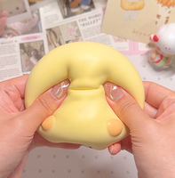 Jouet Squishy Vava Piggy & Chick Bun en Mousse PU Ultra Moelleuse à Remontée Lente, Jouet Anti-Stress à Presser, Cadeau Nouveauté