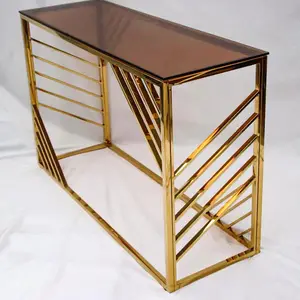 ガラス表面を備えたモダンな金属デザインのコンソールテーブル