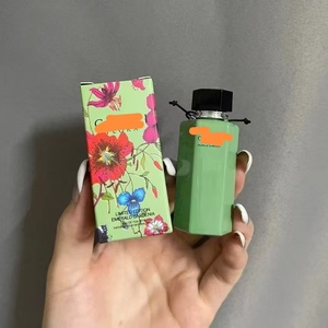 Hoa Hồng giả<span class=keywords><strong>i</strong></span> trí bán chạy nhất của hoa hồng ban ngày ánh sáng lâu dà<span class=keywords><strong>i</strong></span> Eau De Cologne phụ nữ sang trọng phiêu lưu hương dâu tây thơm - Product Image 6