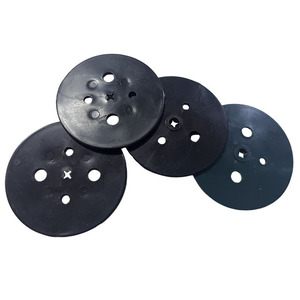 Estacas de plástico verde duraderas para fijación de césped artificial en paisajismo - Product Image 4