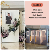 NIKA Boîte à fleurs de bienvenue blanche de luxe personnalisée de 8 pieds pour la décoration de l'entrée de la réception de mariage