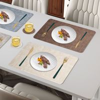 Tapis isolant thermique moderne de haute qualité en cuir, dessous de plat carré anti-brûlure, réutilisable pour la table, les bols à thé et la vaisselle à usage domestique