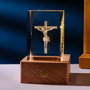 Cubos de Cristal del Sistema Solar de Alta Calidad al por Mayor, Cubo de Cristal 3D Grabado con Láser Personalizado con Base de Madera y LED - Product Image 5