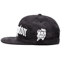 Gorra de Béisbol Unisex COMPTON con Bordado de Camuflaje de 6 Paneles, Visera Plana, Ajustable, Estilo Hip Hop, Cierre a Presión de Poliéster