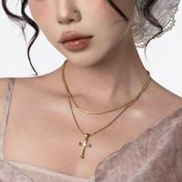 Kalung salib zirkonia bundar berlubang dengan hiasan tembaga, bergaya minimalis Korea yang terinspirasi tren Instagram
