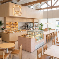 Comptoir de boulangerie sur mesure, vitrine en verre avec éclairage LED pour la présentation de desserts, café, pain, aménagement de magasin