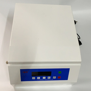 Centrífuga de Sobremesa de Baja Velocidad Kehua, 24 Pocillos, Pantalla Digital, Uso Médico y de Laboratorio - Product Image 4