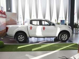 Nissan Navara เบนซินเครื่องยนต์รถปิคอัพรถยนต์รถบรรทุกราคา - Product Image 5