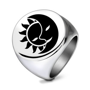 Bague Homme en Acier Inoxydable Soleil et Lune 22MM, Design Géométrique Rond, Bijou Tendance, Idée Cadeau - Product Image 5