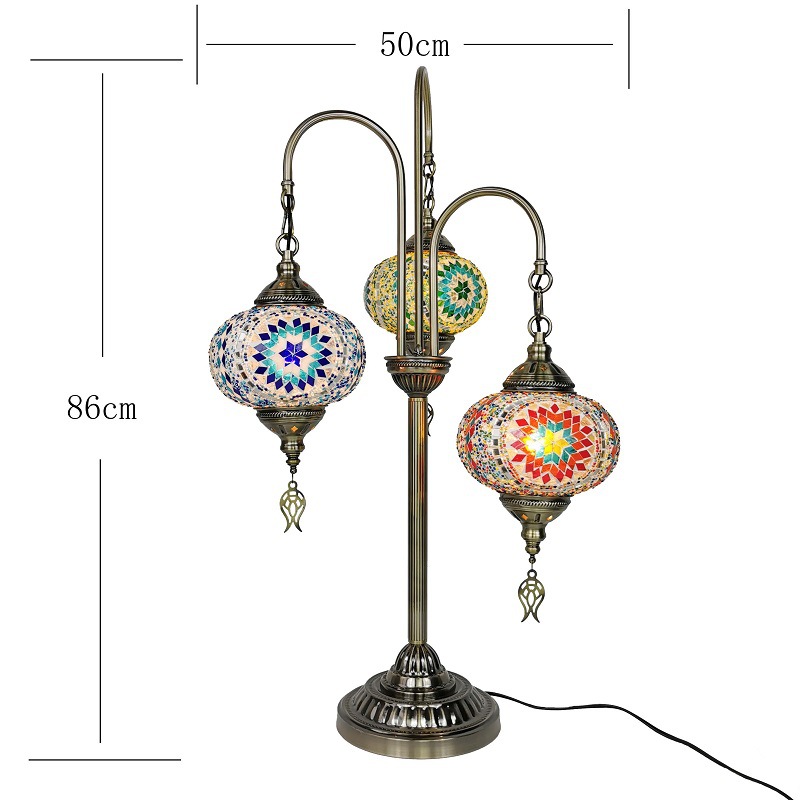 Lampe de table à motifs