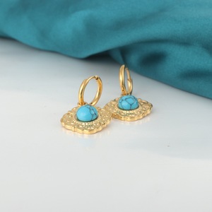 Pendientes colgantes chapados en oro con incrustaciones de turquesa en forma de flor, joyería para mujer FY190251 - Product Image 4