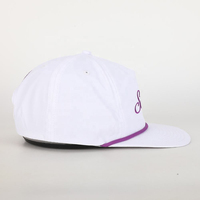 Casquette Snapback Unisexe 5 Panneaux en Polyester avec Logo Brodé Personnalisé, Bord Plat et Écusson Tissé de Haute Qualité – Vente en Gros