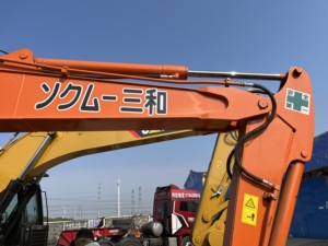 รถขุดฮิตาชิ ZX60 ของแท้สำหรับงานเกษตร รถขุดตีนตะขาบ 6 ตัน พร้อมเครื่องยนต์ทรงพลัง สภาพดี ประสิทธิภาพสูง - Product Image 4