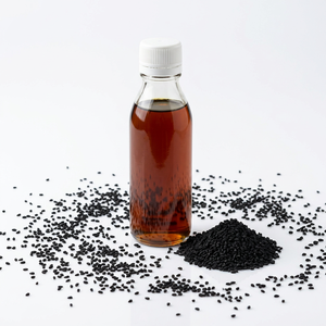 น้ำมันเมล็ดดำสกัดเย็นจากธรรมชาติสำหรับสุขภาพผมและผิวฉลากส่วนตัว - Product Image 1